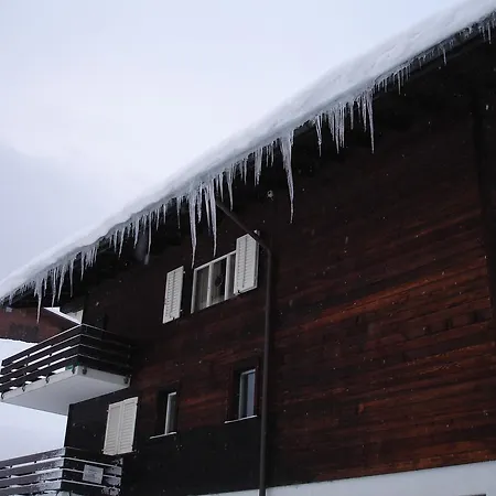 Chalet Am Taellenbach Γκρίντελβαλντ